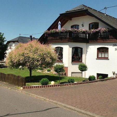 Apartament Haus Baerbel Geisfeld  Zewnętrze zdjęcie