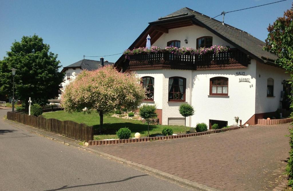 Apartament Haus Baerbel Geisfeld  Zewnętrze zdjęcie